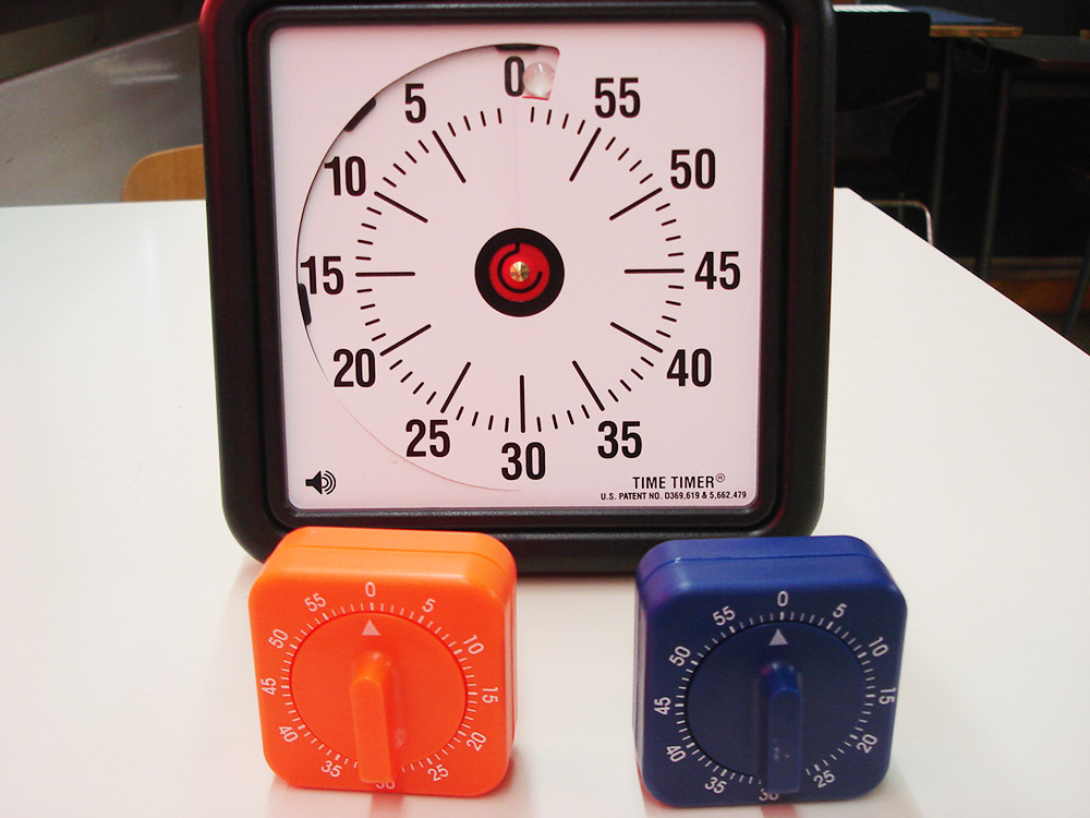 Drei Timer in verschiedenen Größen und Farben